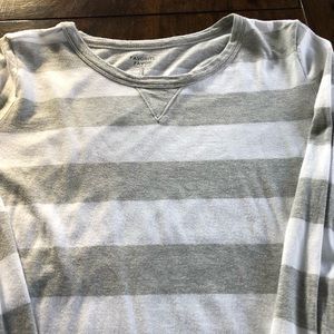 Gap favorite long sleeved t